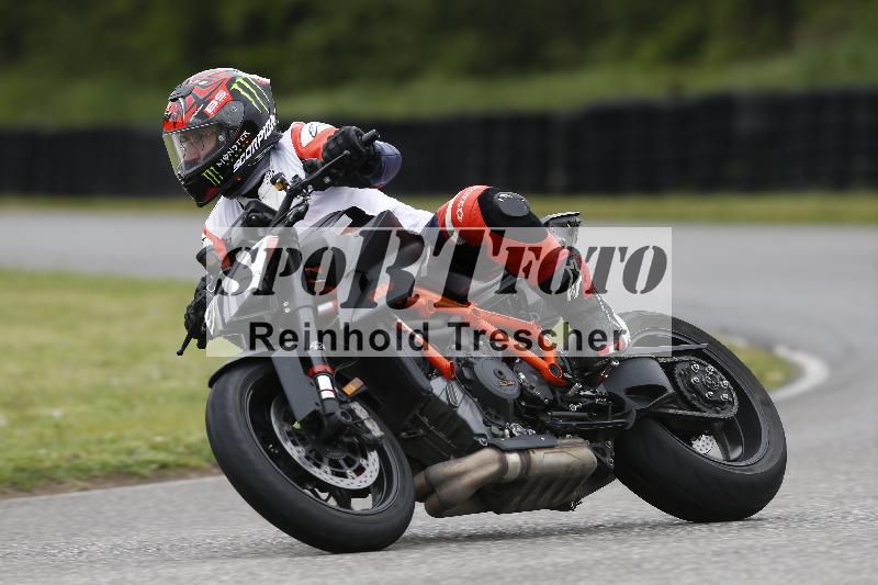 /Archiv-2025/06 18.04.2025 Speer Racing ADR/Instruktorentraining/51